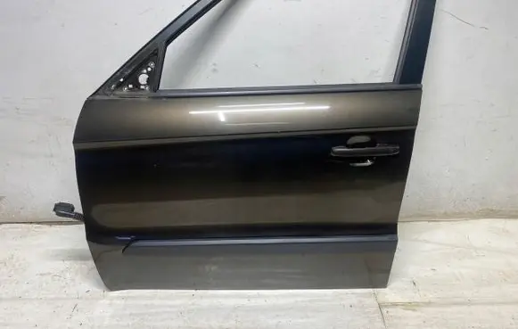 KIA Soul Front door 6721