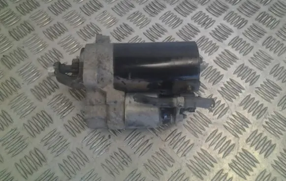 Audi A5 8T 8F Starter motor 03L991021E