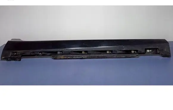 Volvo V40 Front sill (body part) 31395043