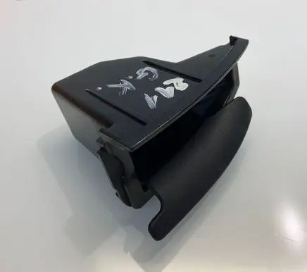 Mercedes-Benz E W211 Rear door ashtray A2118100528 2118100528