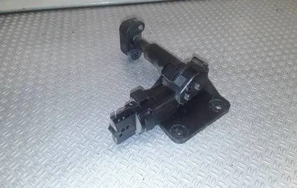Chrysler Voyager Vent window/glass motor 04717607AB