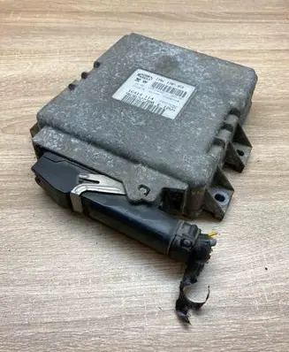 Peugeot 406 Engine control unit/module ECU 9636727380 16414114