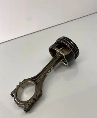 Volkswagen Golf V Piston with connecting rod 03CD BLG