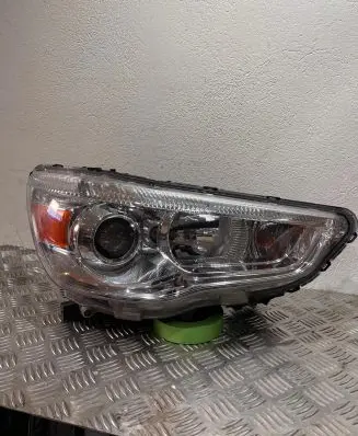 Mitsubishi ASX Headlight/headlamp P9135R