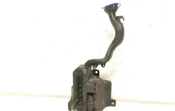 Mercedes-Benz B W246 W242 Windshield washer fluid reservoir/tank A2468690220