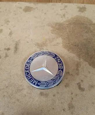 Mercedes-Benz GLC C253 Original wheel cap A1714000025