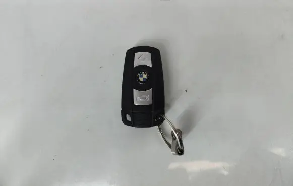 BMW 5 E60 E61 Ignition key/card 6986583