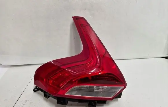 Volvo V40 Rear/tail lights 31395844