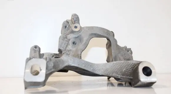 Audi A4 S4 B9 Engine mounting bracket 8W0399295E