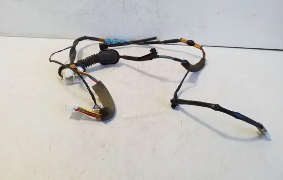 Suzuki Grand Vitara II Rear door wiring loom 3675165J00