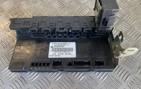Mercedes-Benz C W203 Comfort/convenience module 0035455201 5DK00797440 A2118209126