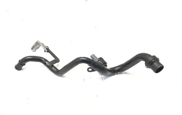 Audi Q7 4L Engine coolant pipe/hose 059121065