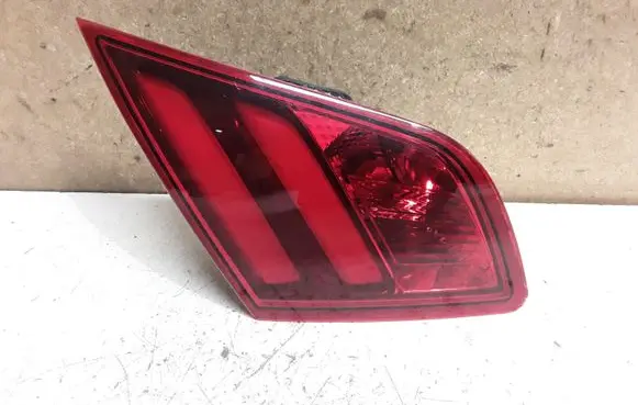 Peugeot 308 Tailgate rear/tail lights 9677818380