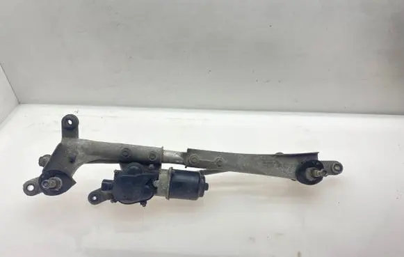 Front wiper linkage and motor