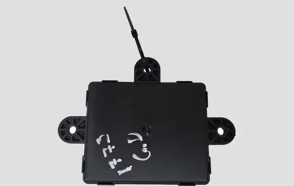 Ford Focus Door control unit/module BV6N14B532AJ