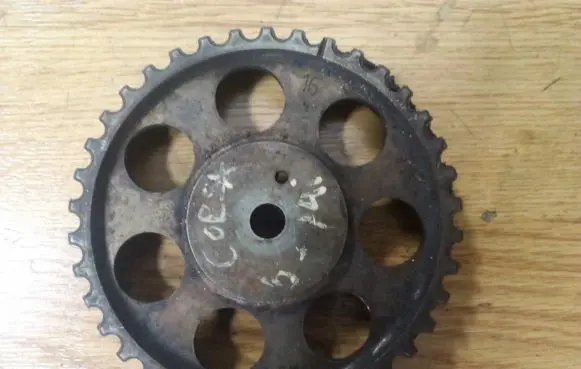 Opel Corsa B Camshaft pulley/ VANOS 90528767