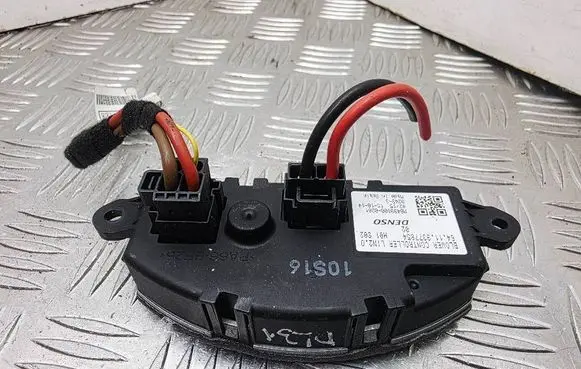 Mini One - Cooper F56 F55 Heater blower motor/fan resistor 9377854 64119377854