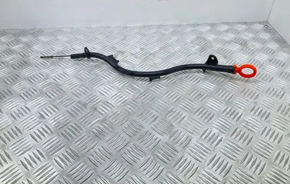 Volkswagen Golf VII Oil level dip stick 04L103634 04L115611