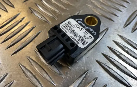 Jeep Compass Airbag deployment crash/impact sensor P68056162AA TWQAE0821ADG92