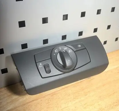 BMW X6 E71 Light switch 9135582 913558202 3361060102