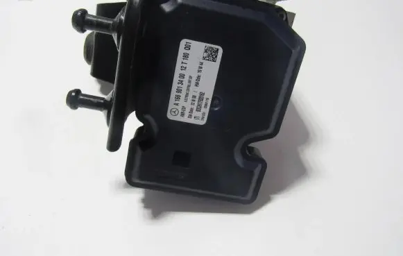 Mercedes-Benz GLE (W166 - C292) ABS Pump A1669013400 A1664314612