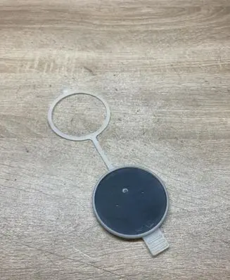 Windshield washer fluid reservoir/tank