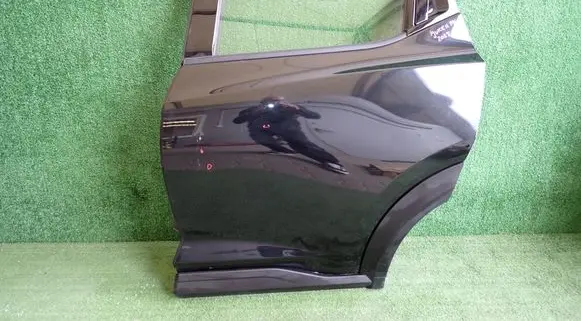 Nissan Juke II F16 Rear door 