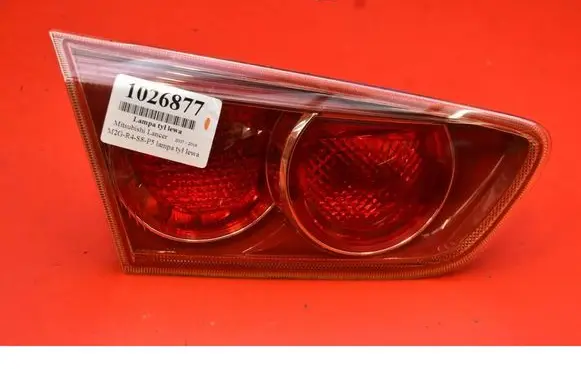 Mitsubishi Lancer VIII Rear/tail lights P5614L