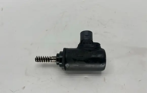 BMW 1 F20 F21 Valve oil control 7643073 11377643073