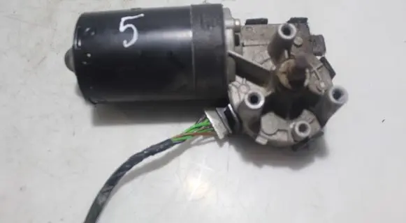 Seat Ibiza II (6k) Wiper motor 9390332376
