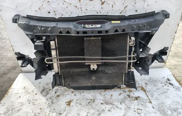 Mercedes-Benz Sprinter W906 Radiator support slam panel 
