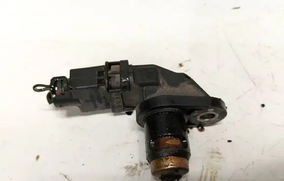 Mercedes-Benz C W203 Camshaft position sensor a0041536928 0232103037