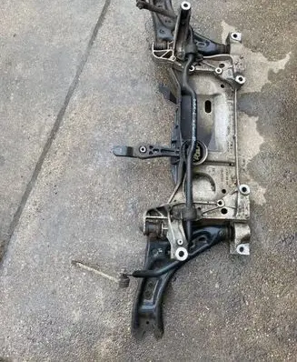 Volkswagen Golf VI Front subframe