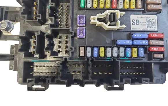 Tesla Model S Fuse module 103440900B