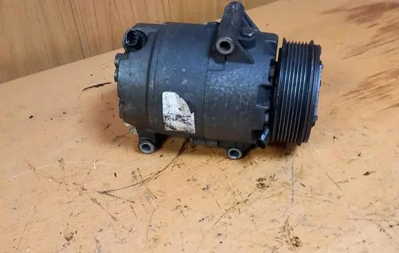 Renault Espace - Grand espace IV Air conditioning (A/C) compressor (pump) 