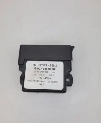 Mercedes-Benz Sprinter W901 W902 W903 W904 Glow plug pre-heat relay A0075459832