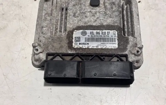 Skoda Superb B6 (3T) Engine control unit/module 03L906018EF 03L906018BR 0281016897