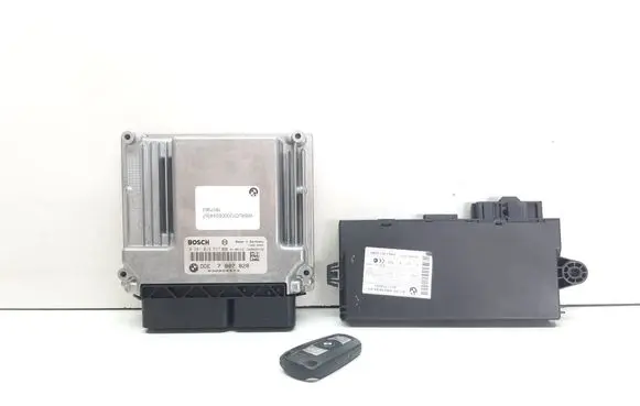 BMW 1 E81 E87 Engine ECU kit and lock set 7807828 0281013537 7807962