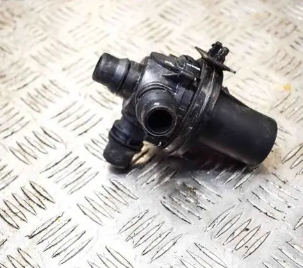 Jaguar I-Pace Electric auxiliary coolant/water pump