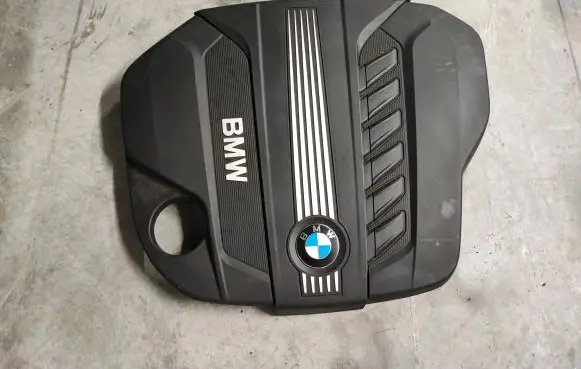 BMW X6 E71 Engine cover (trim) 7811025 7812063