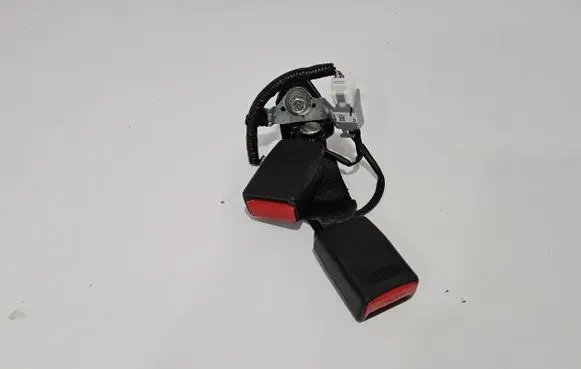 Mazda 2 Middle seatbelt buckle (rear) 