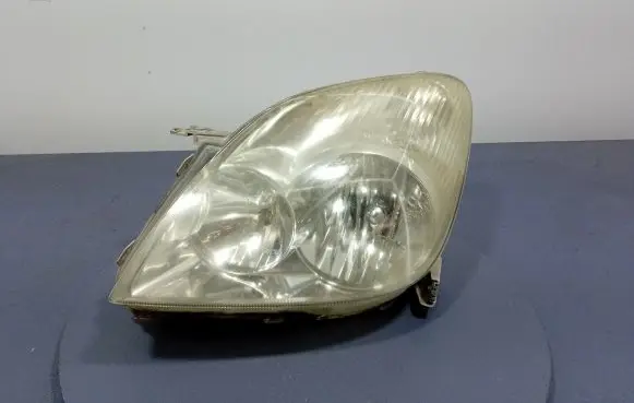 Toyota Corolla Verso E121 Headlight/headlamp