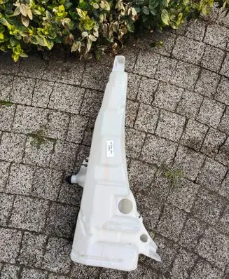Ford Escape IV Windshield washer fluid reservoir/tank PJ6B17B613AD