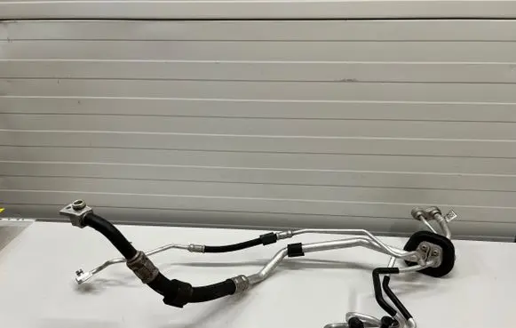 Audi Q7 4M Air conditioning (A/C) pipe/hose 4m1820740k 4m1820720k