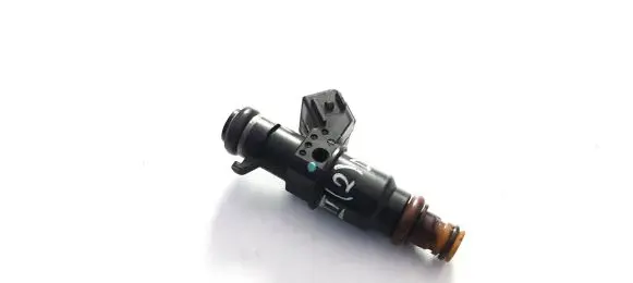 Honda CR-V Fuel injector 16450PPAA01 QB24