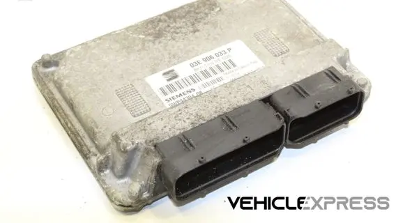 Volkswagen Polo Engine control unit/module 03E906033P