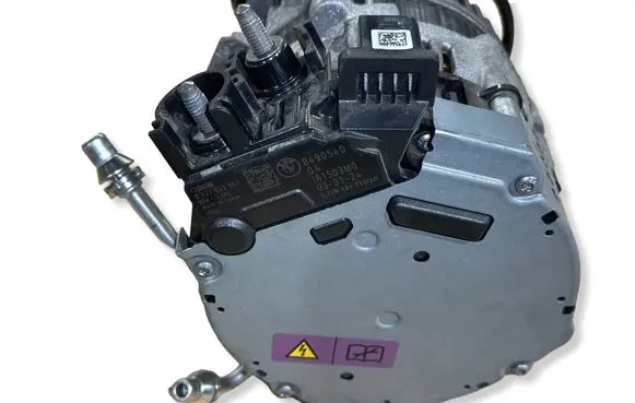BMW X3 G01 Generator/alternator 8490540