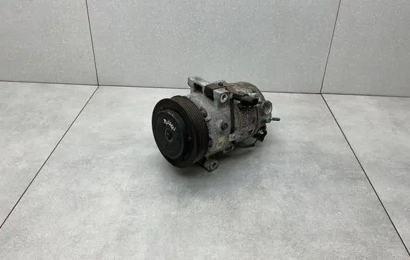 Hyundai Tucson TL Air conditioning (A/C) compressor (pump) 97701D7000