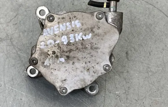 Toyota Avensis T270 Vacuum pump