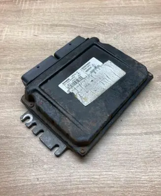 Renault Scenic I Engine control unit/module ECU 8200035891 7700110471